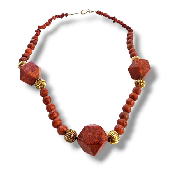 Large Genuine sponge Coral Statement Necklace Boho Coastalgranny Artsy New red - Picture 1 of 7